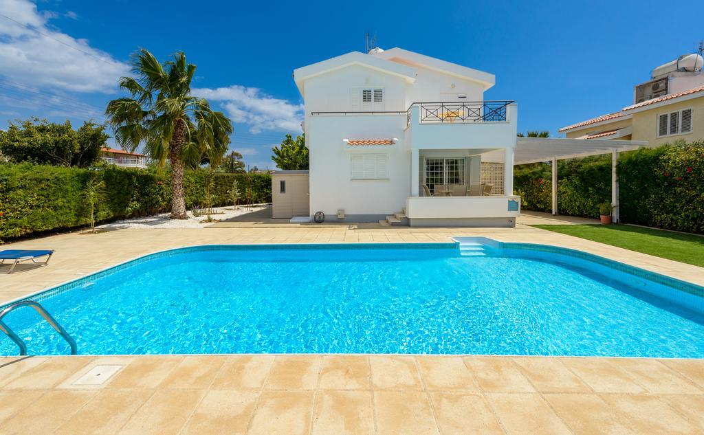 Merab Center Villas Agia Napa Zimmer foto